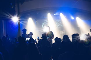 爱游戏官方网站-直播平台推互动竞猜，观赛参与度再创新高，直播竞猜是什么意思