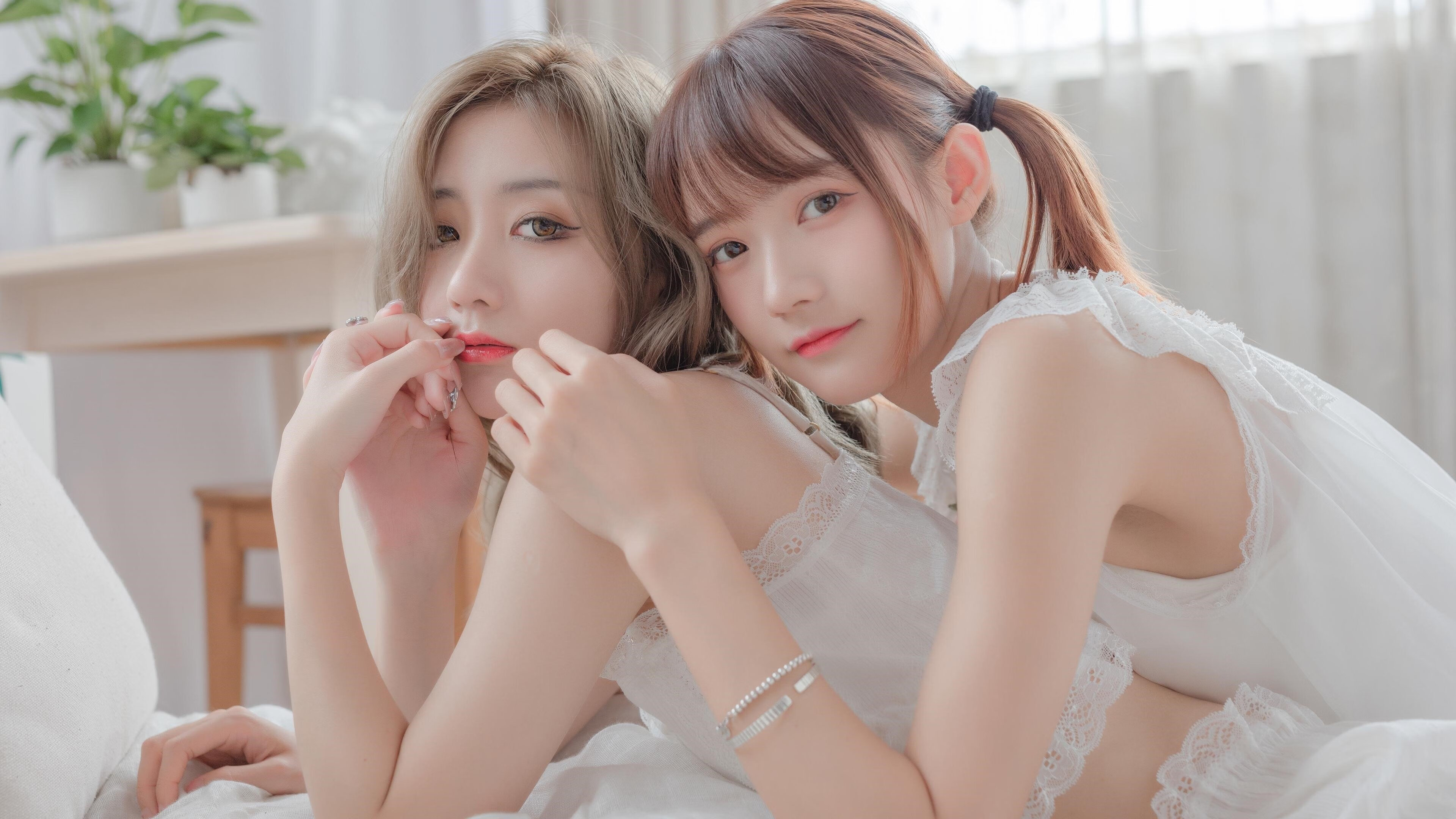 AYX体育官网-足球装备科技创新，减轻球员负担同时提升性能，足球装备的重要性