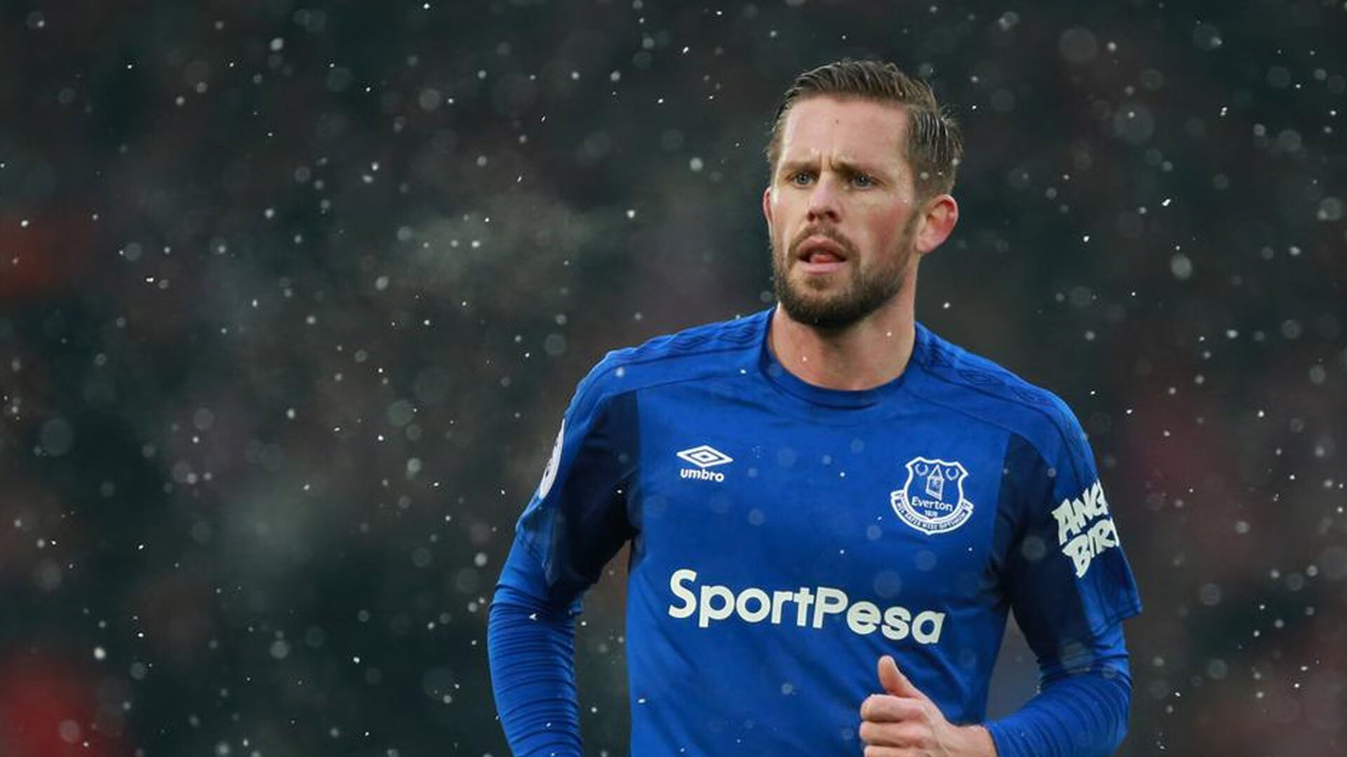 爱游戏体育在线app-未来足球“天才少年”在欧冠的崭露头角，未来足坛第一人